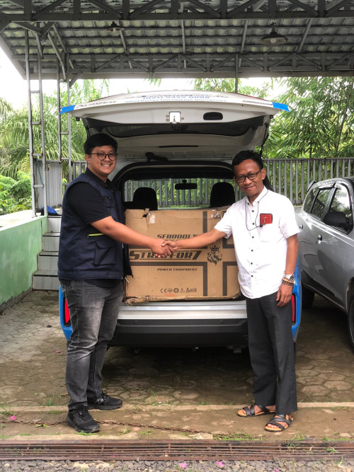 Sigap Tsunami Universitas Multimedia Nusantara Hibahkan Genset untuk  Aktivitas Kemanusiaan Gugus Mitigasi Lebak Selatan